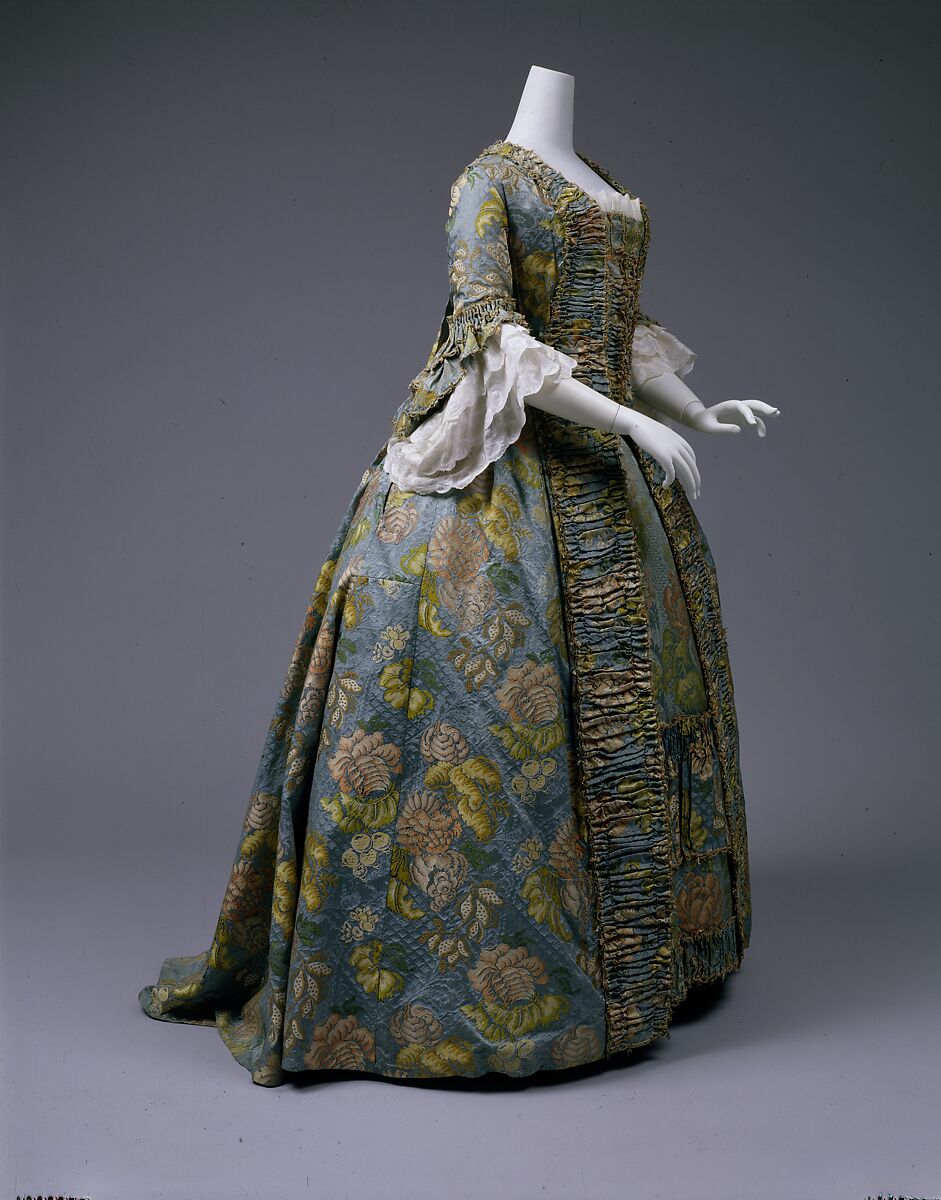 Robe à la française, ок. 1760–70, шёлковое платье (The Met)
